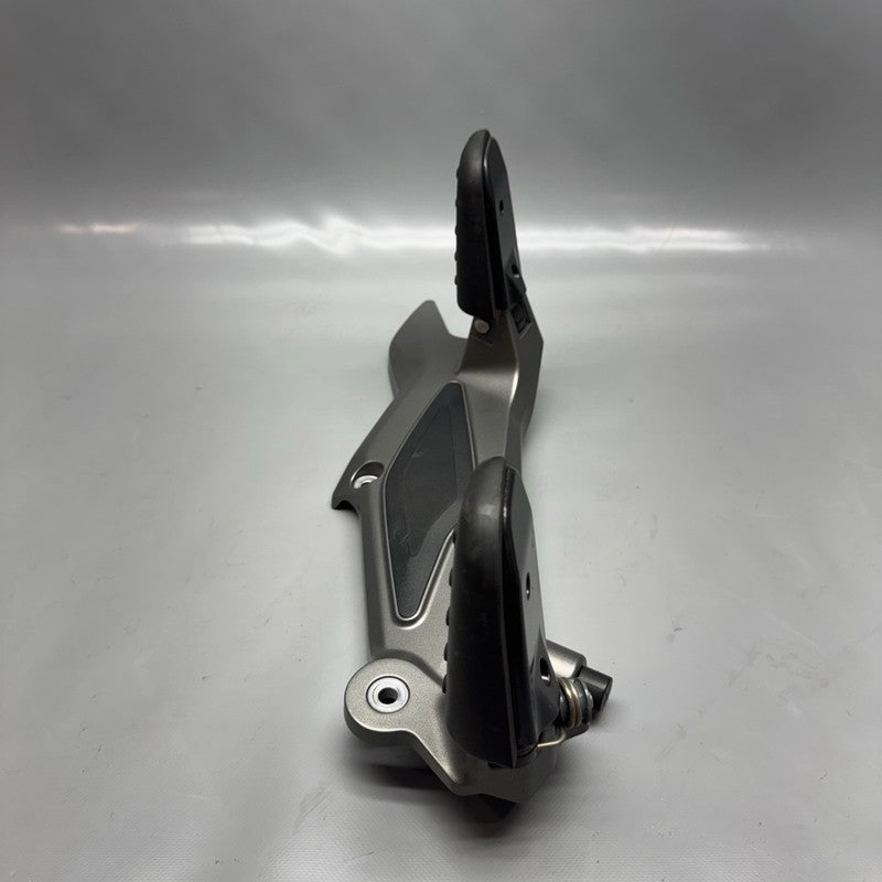 8389347 BMW K1600GTL FOOTREST LEFT 2015 2016 2017 2018 2019 2020 2021 OEM 8389347