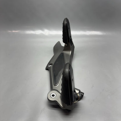8389347 BMW K1600GTL FOOTREST LEFT 2015 2016 2017 2018 2019 2020 2021 OEM 8389347