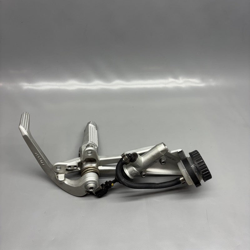 7660154 BMW K1300S REAR BRAKE MASTER CYLINDER 2007-2011 2012 2013 2014 2015 OEM 7660154