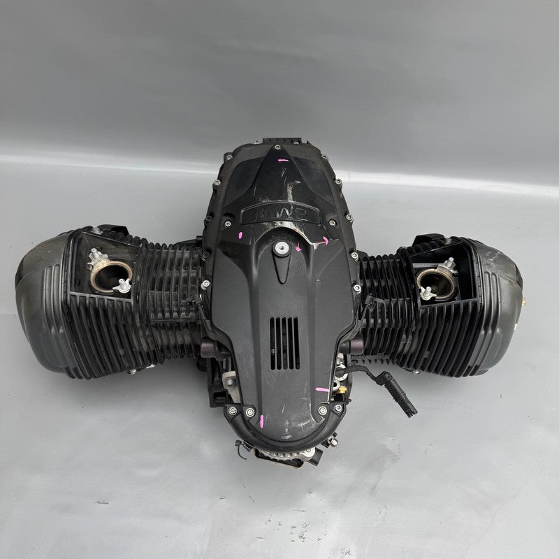 BMW R12 NINE T ENGINE MOTOR 2024 OEM 2976 MILES 30 DAY WARRANTY