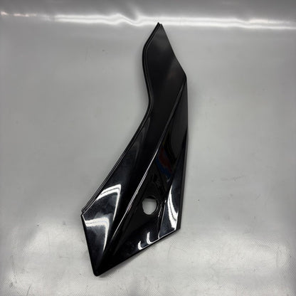 8403867 BMW F900R SIDE REAR TRIM FAIRING LEFT 2020 2021 2022 2023 2024 OEM 8403867