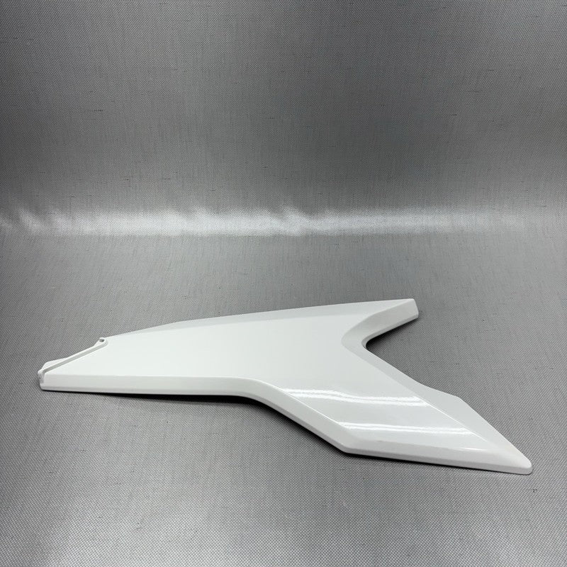 8558589 BMW C400X FAIRING SIDE PANEL LEFT 2018 2019 2020 OEM 8558589