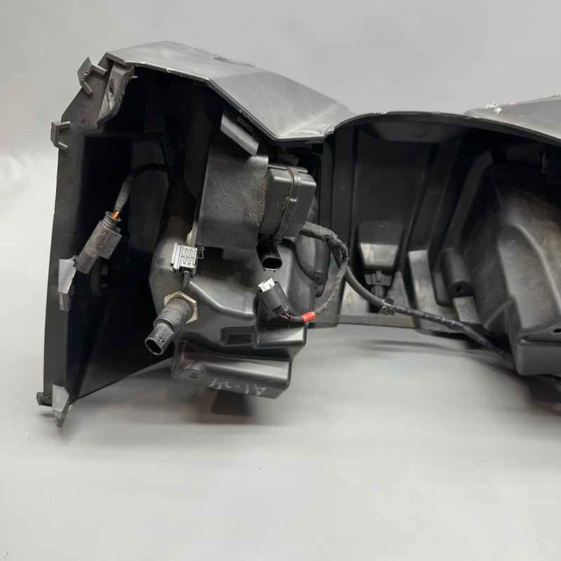 BMW C400X UPPER LEG SHIELD 2018 2019 2020 OEM 8566809