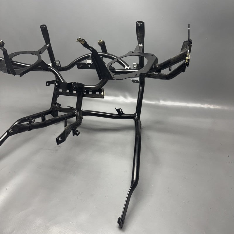 7676588 BMW K 1200LT FAIRING BRACKET 2005 2006 2007 2008 OEM 7676588