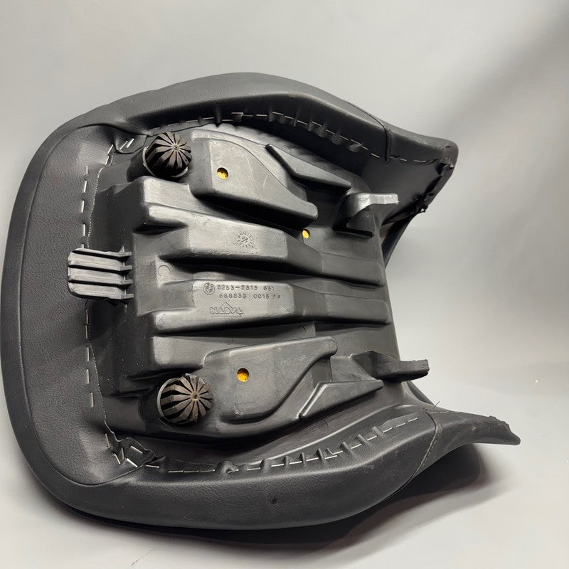 BMW R1150RT SEAT FRONT 2000 2001 2002 2003 2004 2005 2006 OEM 2313651