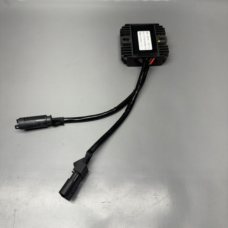 8559626 BMW G310 R VOLTAGE REGULATOR 2016 2017 2018 2019 2020 OEM 8559626