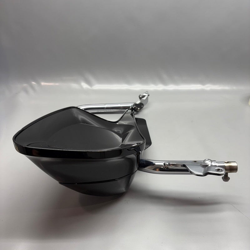 R18 BMW R18 LEG SHIELD RIGHT 2020 2021 2022 2023 2024 OEM