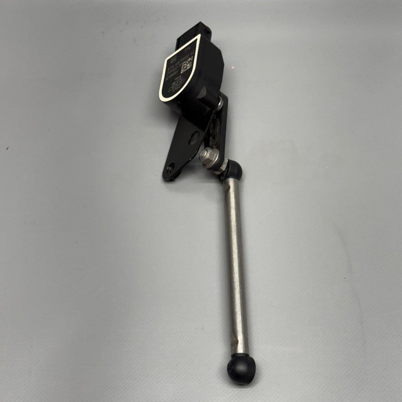 BMW K1600 BAGGER LEVEL SENSOR 2017 2018 2019 2020 2021 OEM