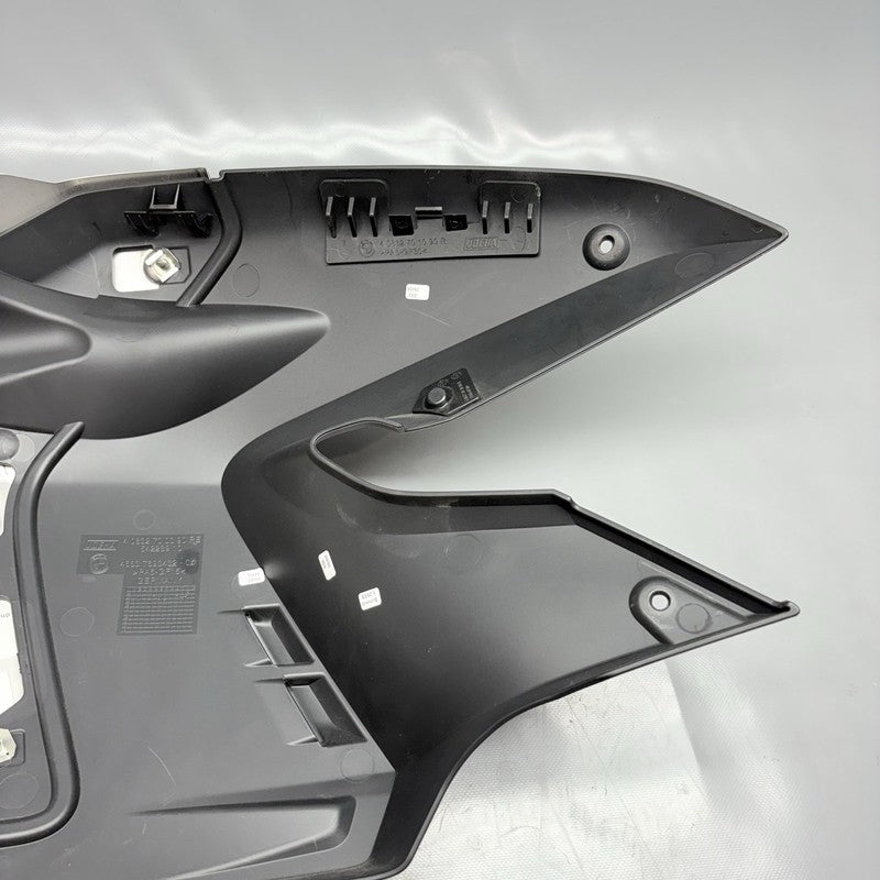 7693432 BMW R1200GS LATERAL TRIM PANEL COVERING RIGHT 2009 2010 2011 2012 2013 7693432