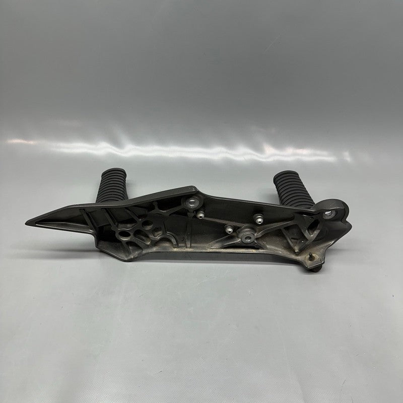 BMW K1600GT FOOTREST LEFT 2010 2011 2012 2013 2014 2015 2016 OEM 77160