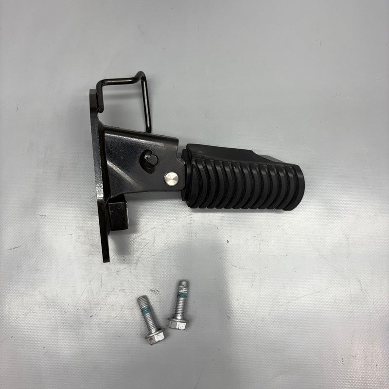 8558604 BMW C400X FOOTPEG RIGHT REAR 2018 2019 2020 OEM 8558604