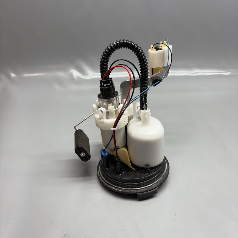 8414945 BMW S1000RR FUEL PUMP 2021 2022 2023 2024 OEM 8414945
