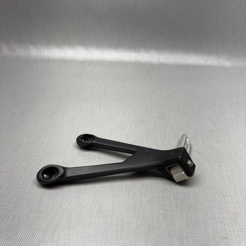 BMW S1000RR FOOTPEG WITH BRACKET RIGHT REAR 2018-2022 2023 2024 2025 2