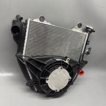 7726415 BMW K1600GTL RADIATOR 2015 2016 2017 2018 2019 2020 2021 OEM 7726415