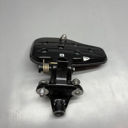 8392697 BMW R18 RUNNING BOARD LEFT FRONT 2020 2021 2022 2023 2024 OEM 8392697