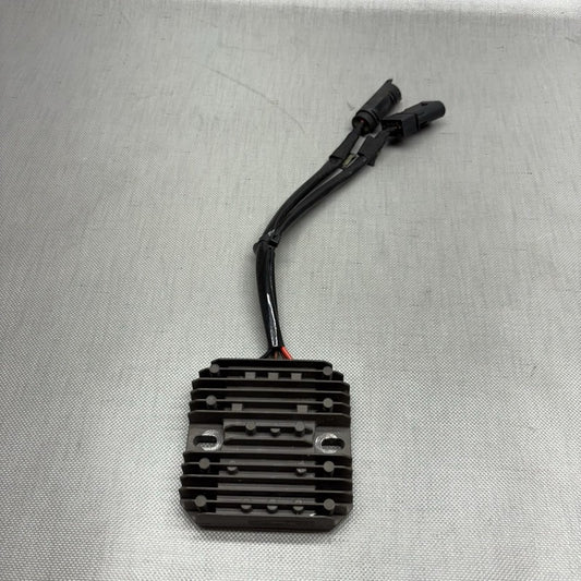 8559626 BMW G 310R VOLTAGE RECTIFIER 2016 2017 2018 2019 2020 OEM 8559626