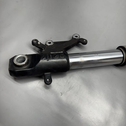 7725311 BMW C 650 SPORT FORK SUSPENSSSION LEFT 2014-2016 2017 2018 2019 2020 OEM 7725311