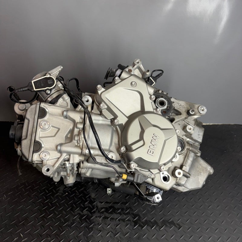BMW S1000XR ENGINE MOTOR  2015 2016 2017 2018 2019 OEM 4105 MILES
