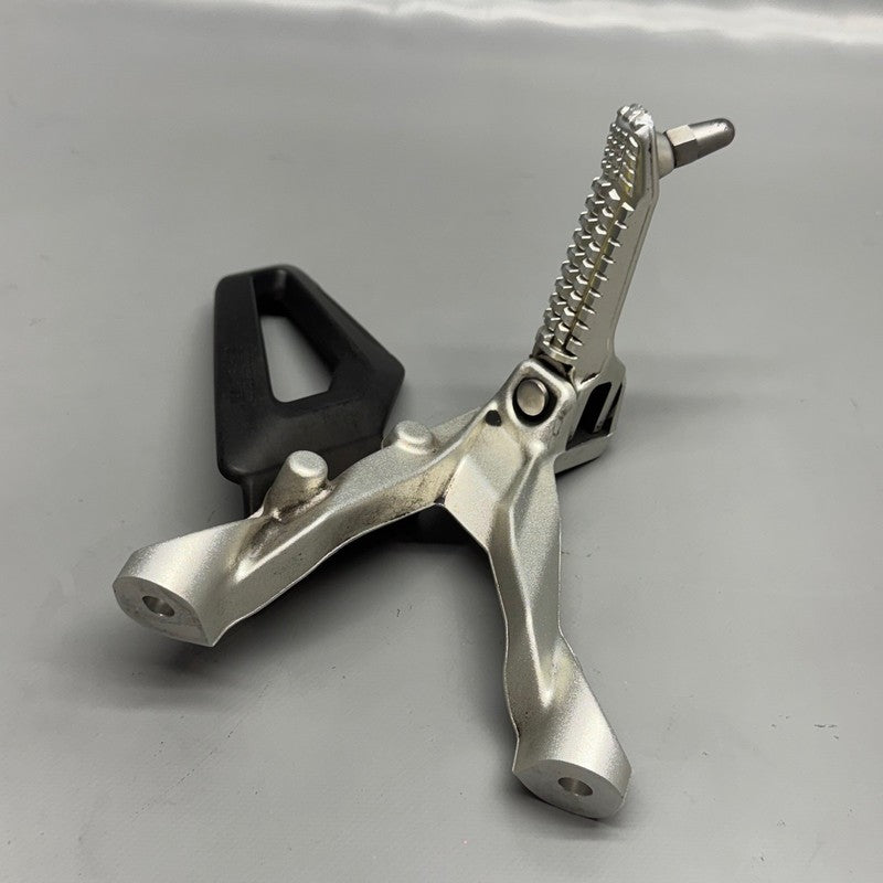 BMW S1000RR K67 FOOTREST PLATE LEFT 2018 2019 2020 2021 2022 2023 2024