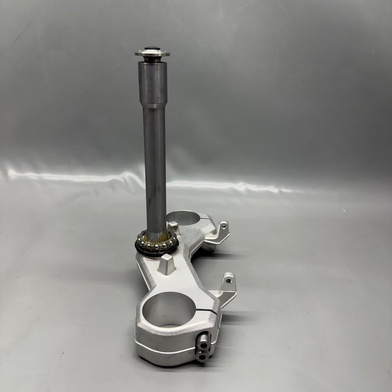 G310 R BMW G310 R TRIPLE TREE CROSS BRACE BOTTOM 2016 2017 2018 2019 2020 OEM