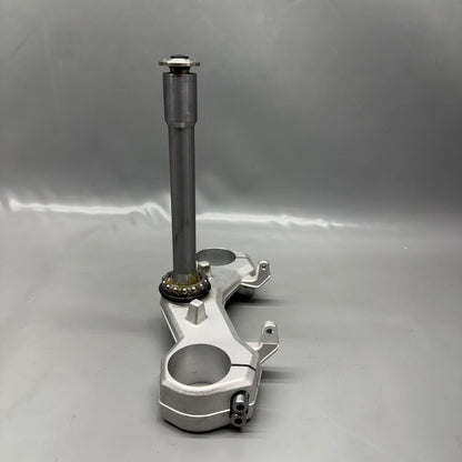 G310 R BMW G310 R TRIPLE TREE CROSS BRACE BOTTOM 2016 2017 2018 2019 2020 OEM