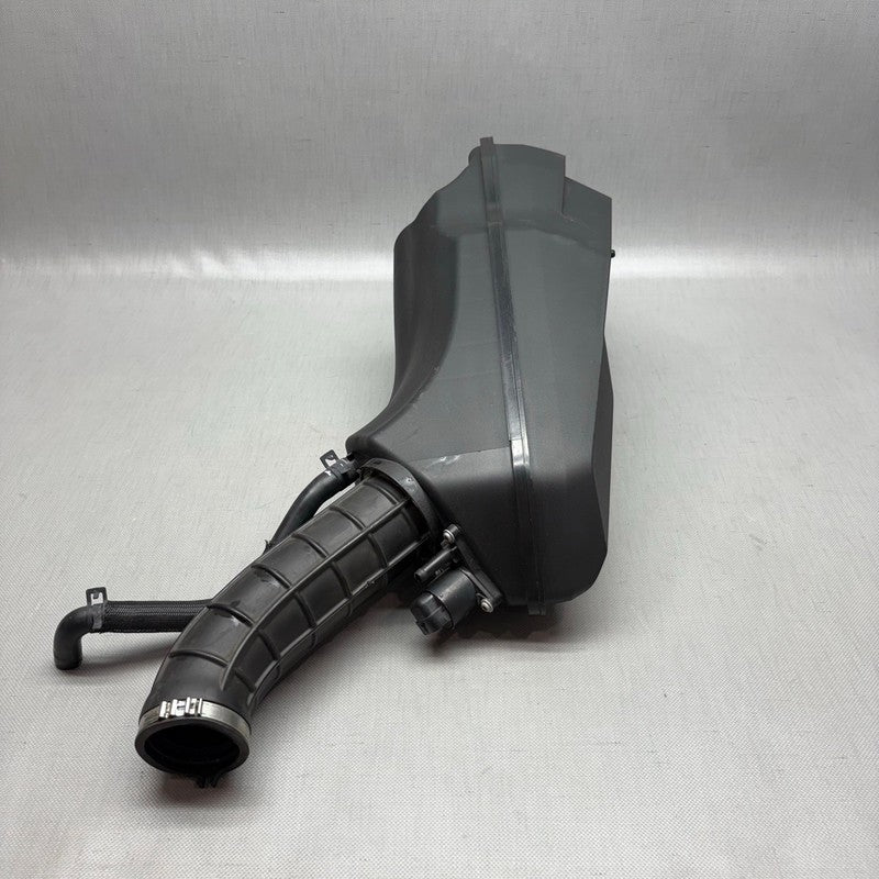 BMW C400X INTAKE MUFFLER 2018 2019 2020 OEM 8552423
