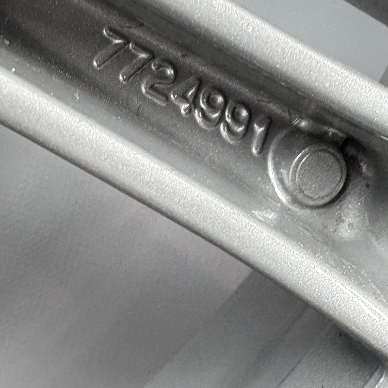 7724991 BMW C650 GT WHEEL REAR 2011 2012 2013 2014 2015 OEM 7724991