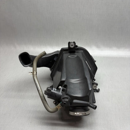8556563 BMW G 310R AIR INTAKE CLEANER BOX 2016 2017 2018 2019 2020 OEM 8556563