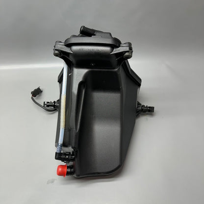8530469 BMW K 1300S OIL TANK 2007-2011 2012 2013 2014 2015 OEM 8530469