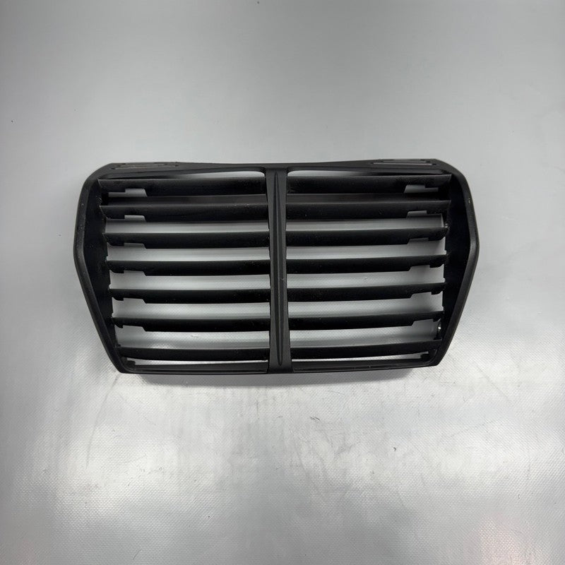 8409732 BMW R18 TRANSCONTINENTAL OIL COOLER COVER 2020 2021 2022 2023 2024 OEM 8409732