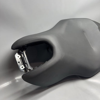 7724973 BMW C 650 SPORT SEAT 2014 2015 2016 2017 2018 2019 2020 OEM 7724973