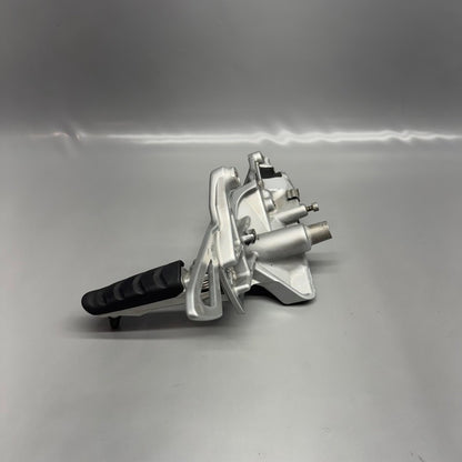 7678669 BMW F800ST FOOTREST LEFT FRONT 2005 2006 2007 2008 2009 2010 2011 OEM 7678669