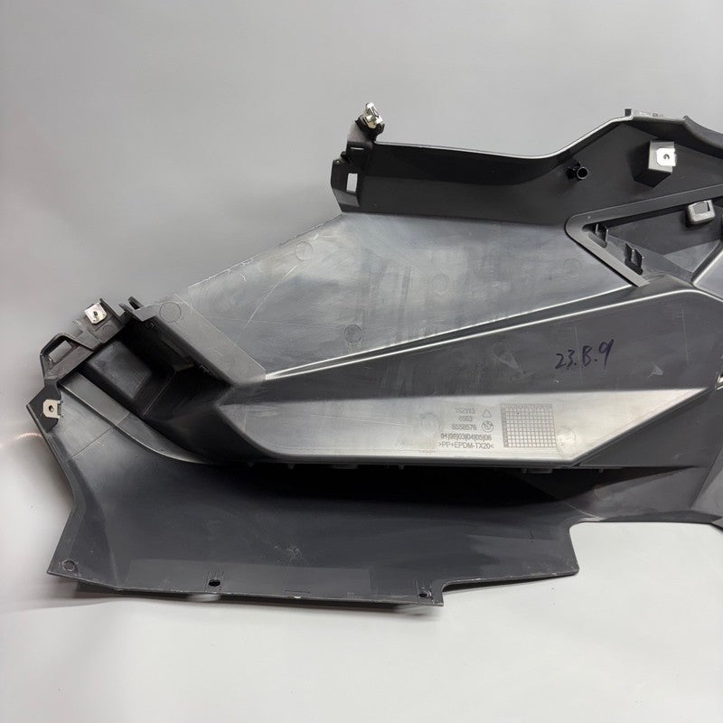 8558576 BMW C400X RUNNING BOARD RIGHT 2018 2019 2020 OEM 8558576