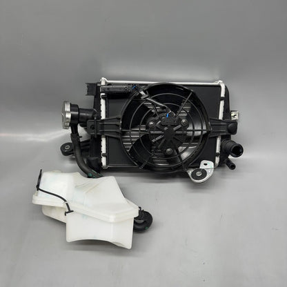 8546416 BMW R1250RT RADIATOR RIGHT 2013-2017 2018 2019 2020 2021 2022 2023 2024 OEM