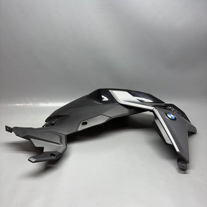 8403852 BMW F900R TANK FAIRING PANEL RIGHT SIDE 2020 2021 2022 2023 2024 OEM 8403852