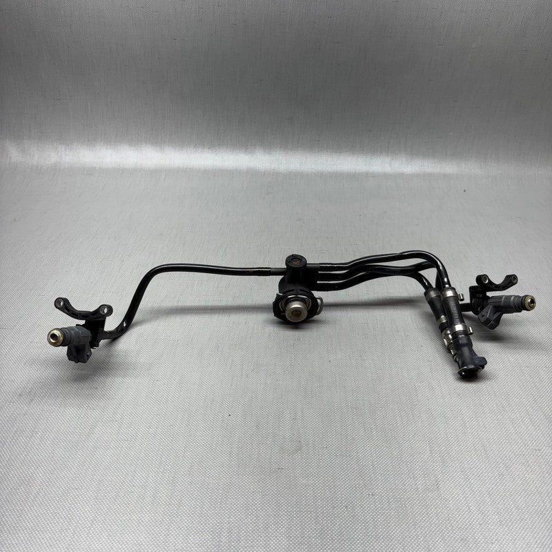 R1150RS BMW R1150RS FUEL DISTRIBUTER 2002 2003 2004 2005 2006 OEM