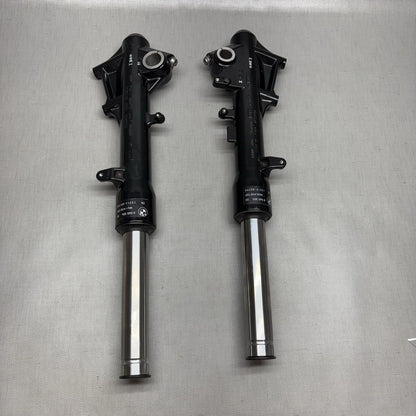 8566912.  8566942 BMW C400X FRONT FORK LEG LEFT RIGHT 2018 2019 2020 OEM 8566912 8566942
