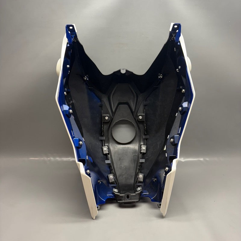8556775 BMW G 310R TANK COVER CENTER 2019 2020 2021 2022 2023 2024 2025 OEM 8556775