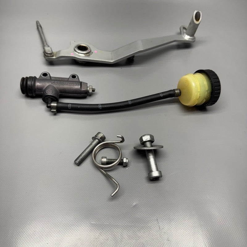 BMW R1150RT REAR BRAKE MASTER CYLINDER 2000 2001 2002 2003 2004 2005 2