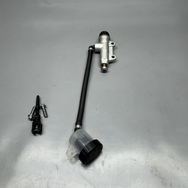 F900R BMW F900R REAR BRAKE MASTER CYLINDER 2020 2021 2022 2023 2024 OEM