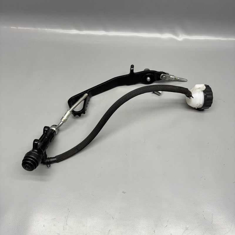 G310 R BMW G310 R REAR BRAKE MASTER CYLINDER 2016 2017 2018 2019 2020 OEM