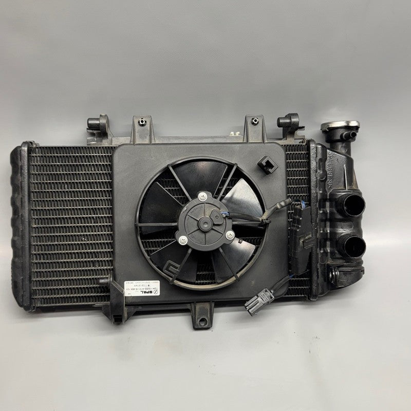 BMW F800ST WATER RADIATOR 2006 2007 2008 2009 2010 2011 2012 OEM 76782