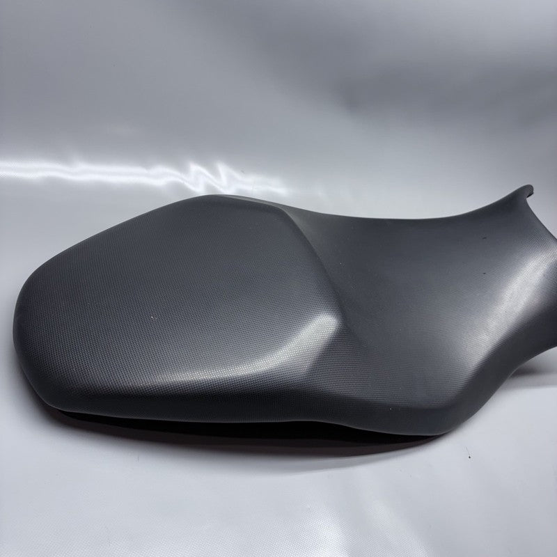 8556886 BMW G310GS FRONT DRIVER SEAT 2018 2019 OEM 8558949