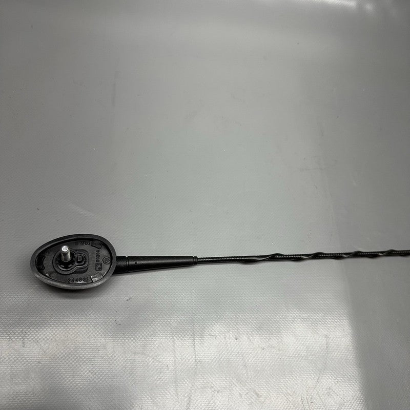 7728901 BMW K1600GTL ANTENNA 2015 2016 2017 2018 2019 2020 2021 OEM 7728901