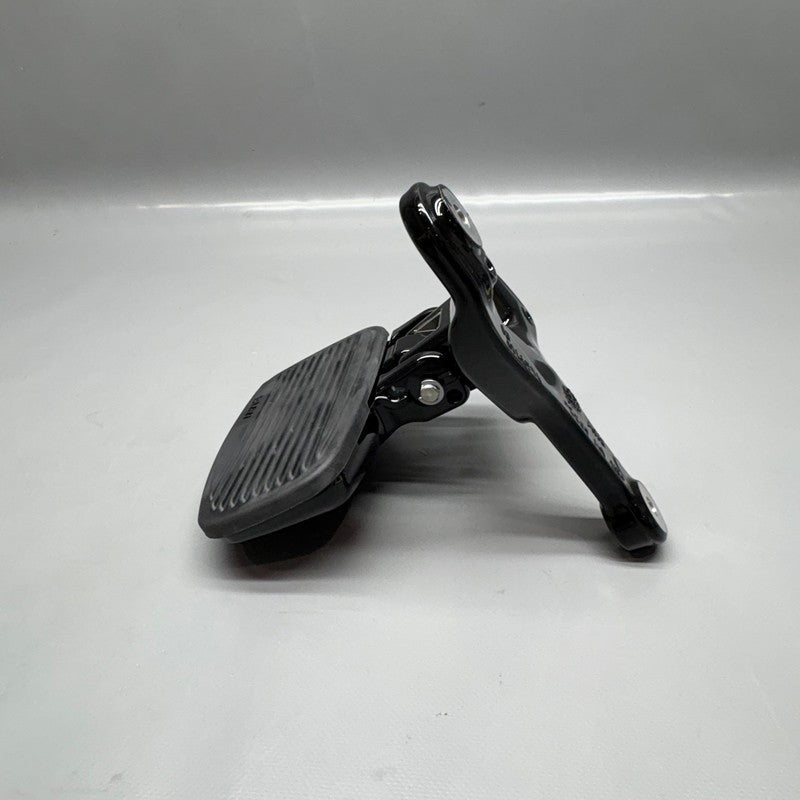 9467719 BMW R18 TRANSCONTINENTAL FOOTREST PLATE LEFT REAR 2020-2022 2023 2024 2025 OEM