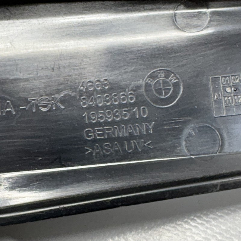 8403866 BMW F900R TAIL COWLING LEFT 2020 2021 2022 2023 2024 8403866