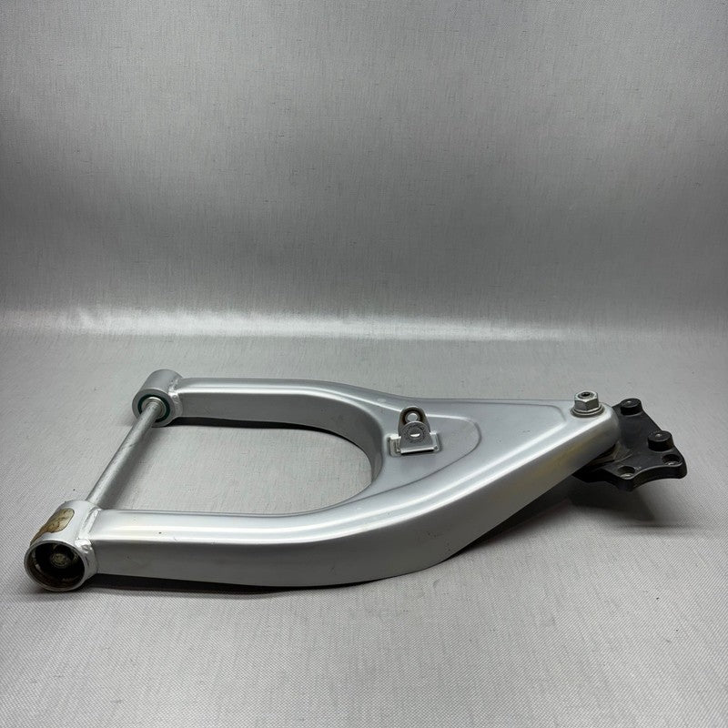 2311874 BMW R1150RS LOWER FORK CROSS BRACE 2002 2003 2004 2005 2006 OEM 2311874