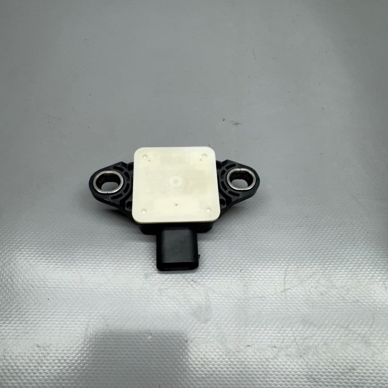 BMW F900R SPEED SENSOR 2020 2021 2022 2023 2024 OEM 8014300