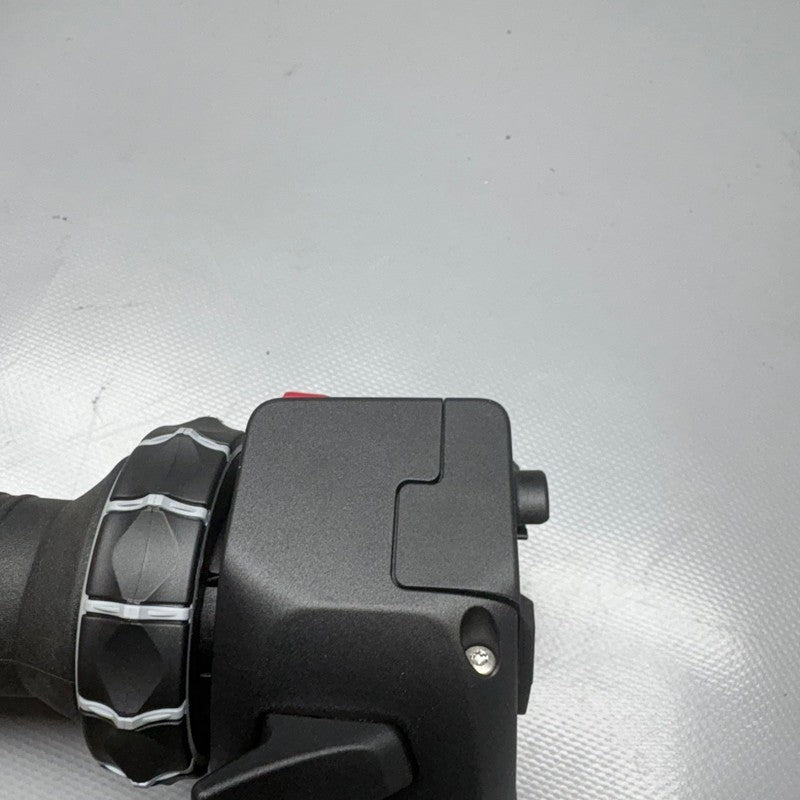 R18 TRANSCONTINENTAL BMW R18 TRANSCONTINENTAL HANDLE MULTICONTROLER AND SWITCH 2020-2024 2025 OEM