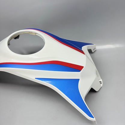 8560409 BMW G310GS CENTER FUEL TANK COVER 2016 2017 2018 2019 2020 OEM 8560409